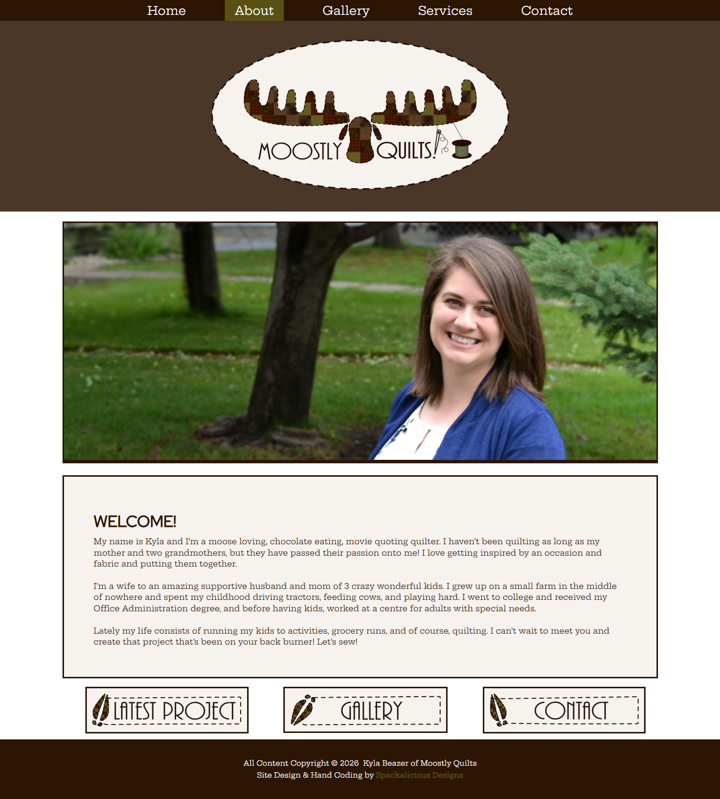 Image of the home page of the Moostly Quilts website